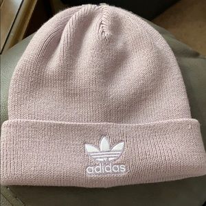 Adidas Beanie !!!! 🧢 🎁🛍